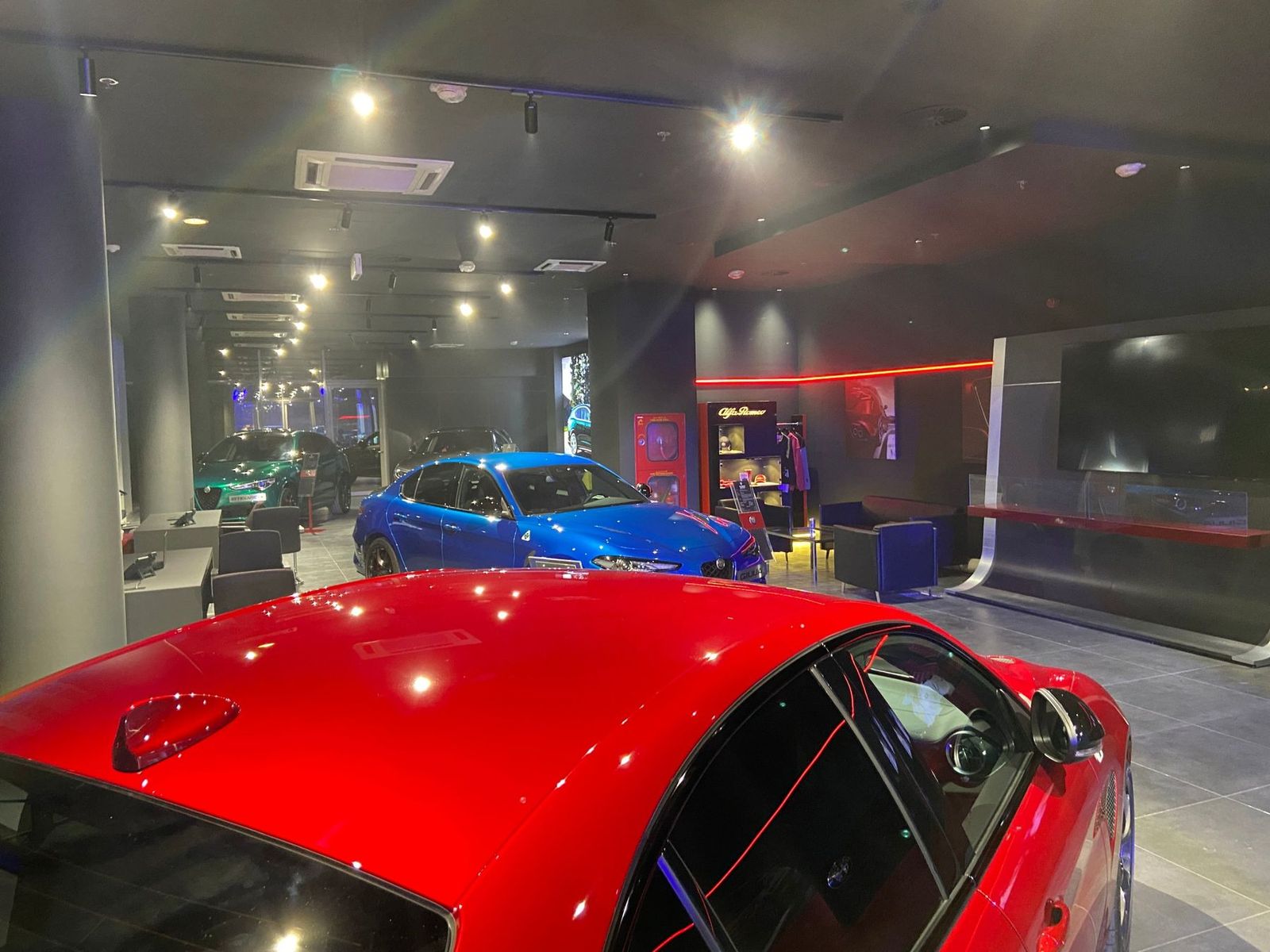 Alfa Romeo Showroom, view 5